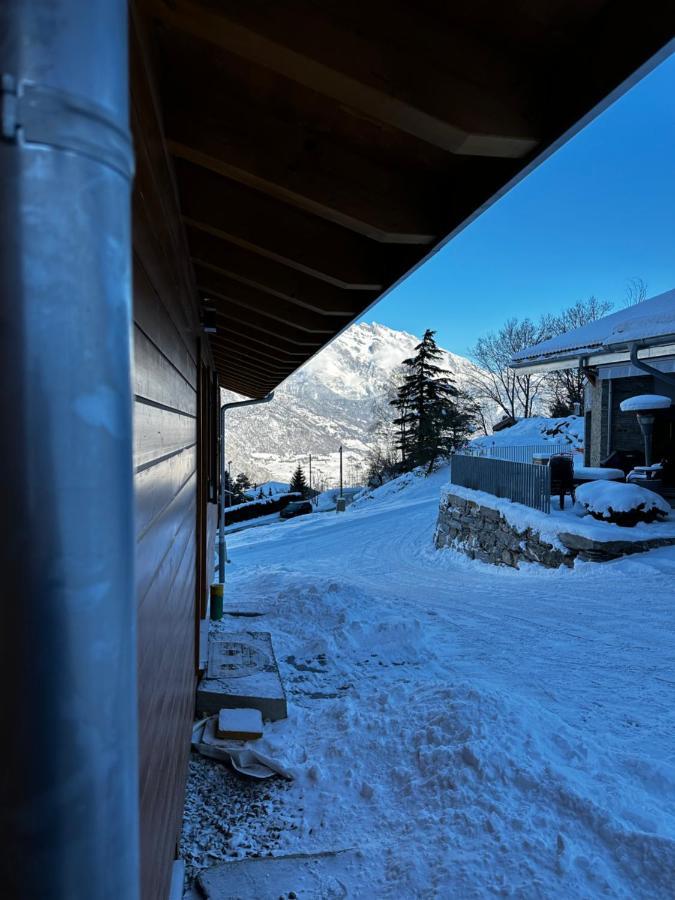 Chambres D'Hotes Les Louettes A Sapinhaut Canton Du Valais Saxon Exterior foto